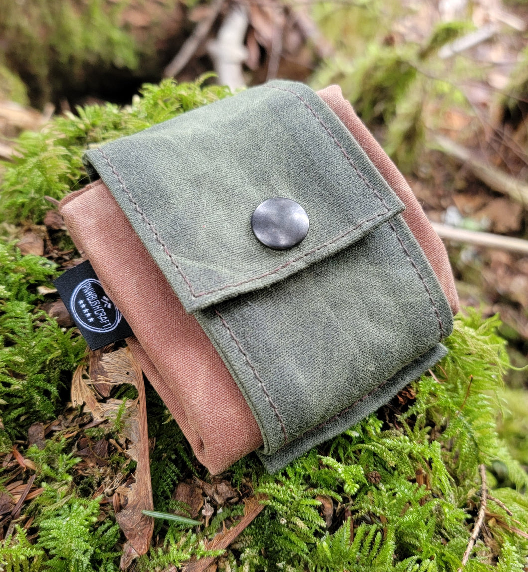 waxed canvas foraging bag handcrafted by PNWBUSHCRAFT